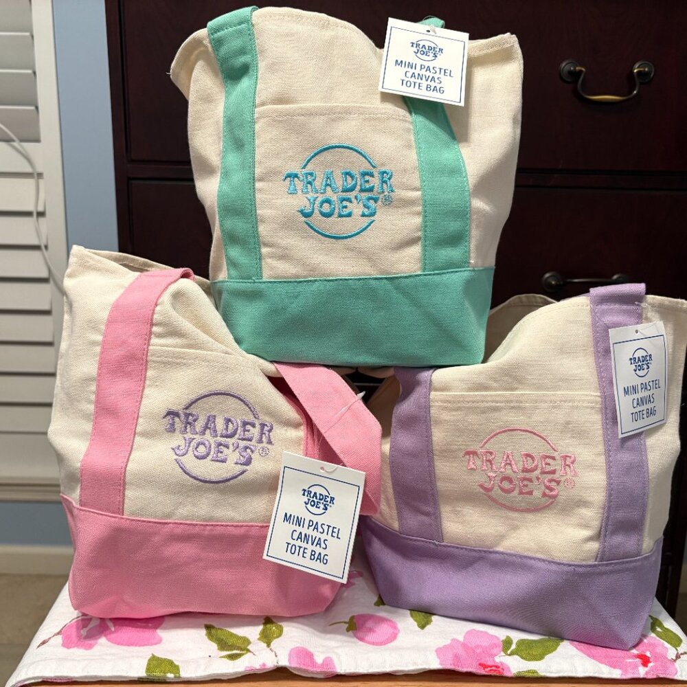 TRADER JOE'S CANVAS BAG, SMALL - Picture 2 of 2
